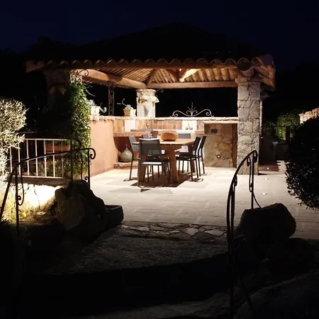Villa U Caseddu Di Francescu, Piscine Privee, A 10mins Figari (Corsica)